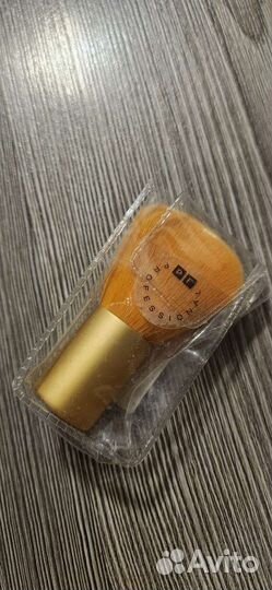 Косметика, кисть для макияжа