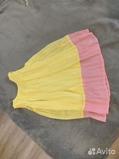 Платье на девочку