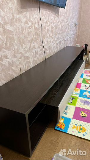 Тумбочка под телевизор