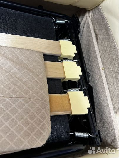 Диван и кресло