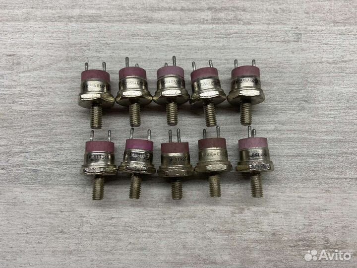 Транзистор 2Т808А,2Т803А,2Т903Б,кт805А,кт808А