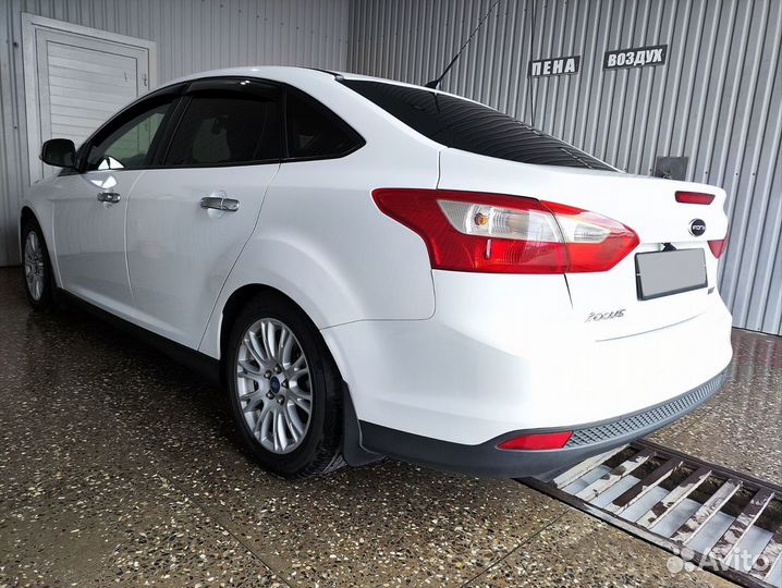 Ford Focus 1.6 МТ, 2013, 295 000 км