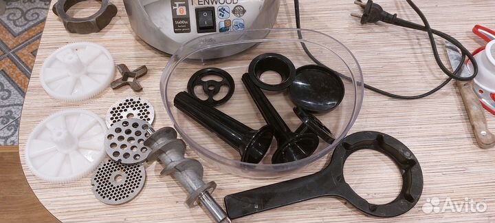 Электромясорубка Kenwood бу