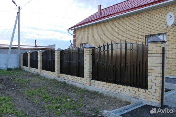 Бригада строителей