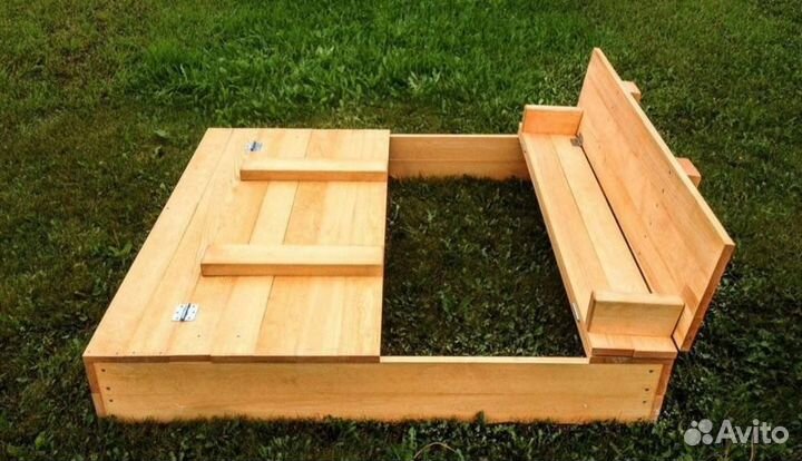 Песочница с крышкой