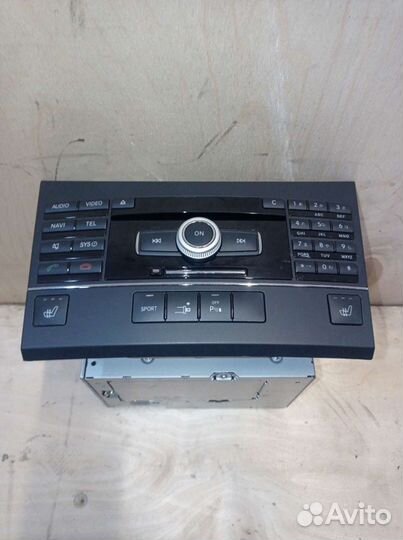 Магнитола Mercedes-Benz W207