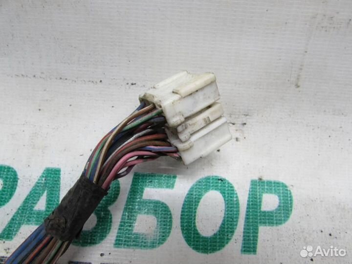 Проводка двери для Toyota Vista 3 1990-1994г