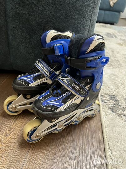 Роликовые коньки