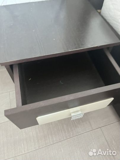 Тумба прикроватная