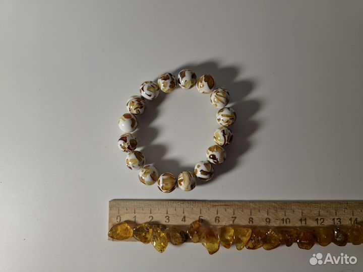 Янтарный браслет