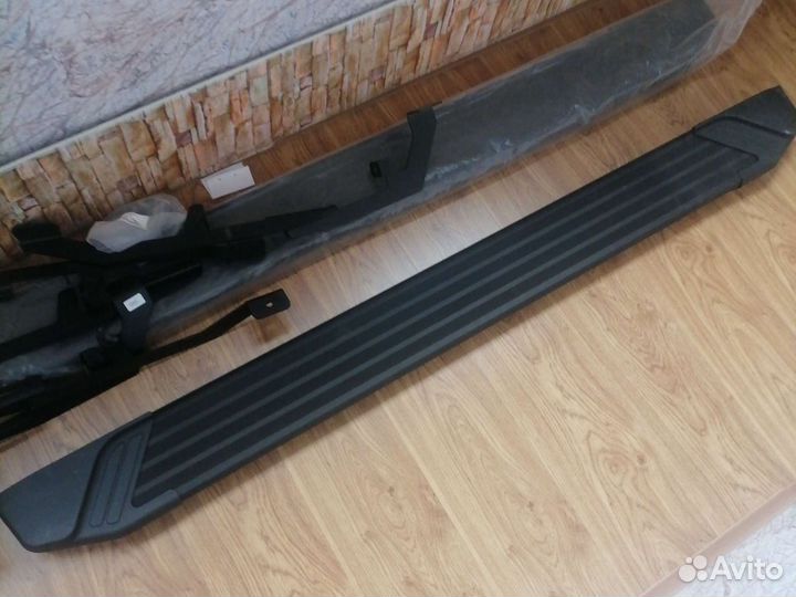 Боковые пороги Kia Soul