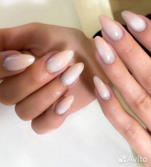 Наращивание ногтей