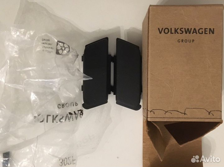 Заглушка задней двери Touareg 2