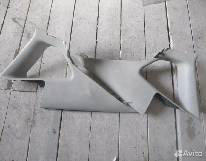 Обшивка задней стойки Nissan Teana J32