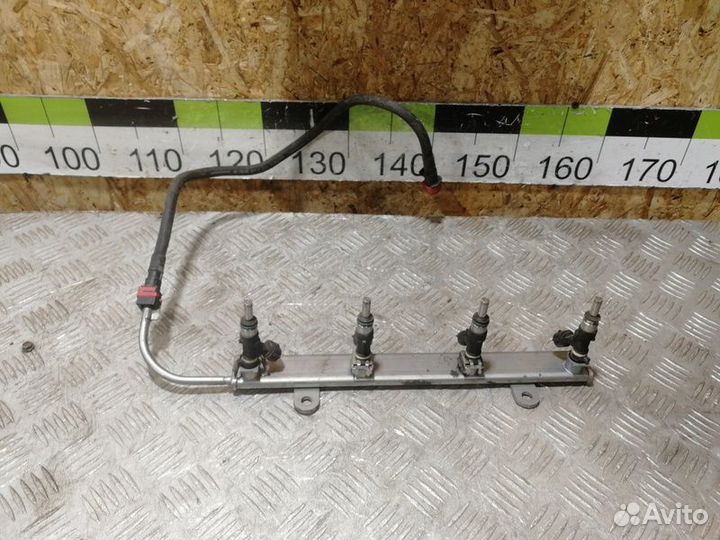 Рейка топливная рампа Mitsubishi Lancer 10