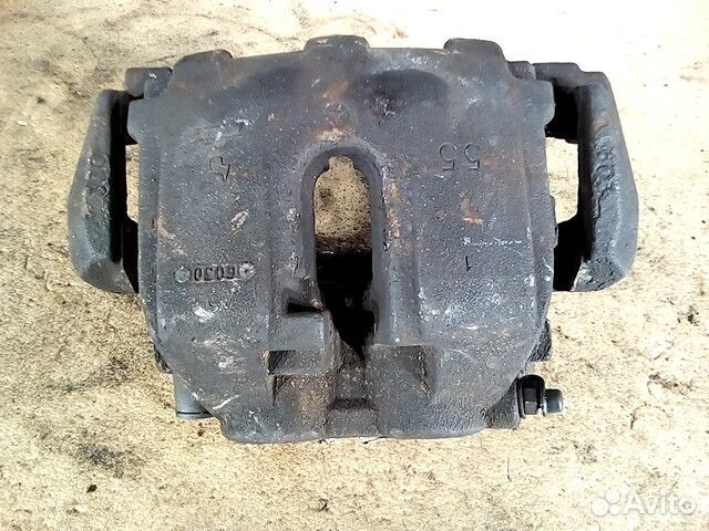 Суппорт передний левый Mercedes-Benz R-Класс W251