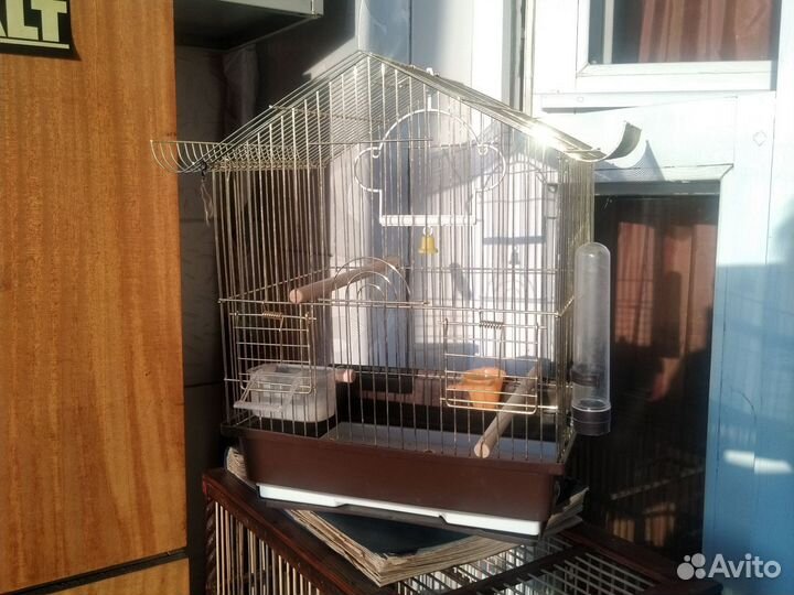 Клетки для птиц разные