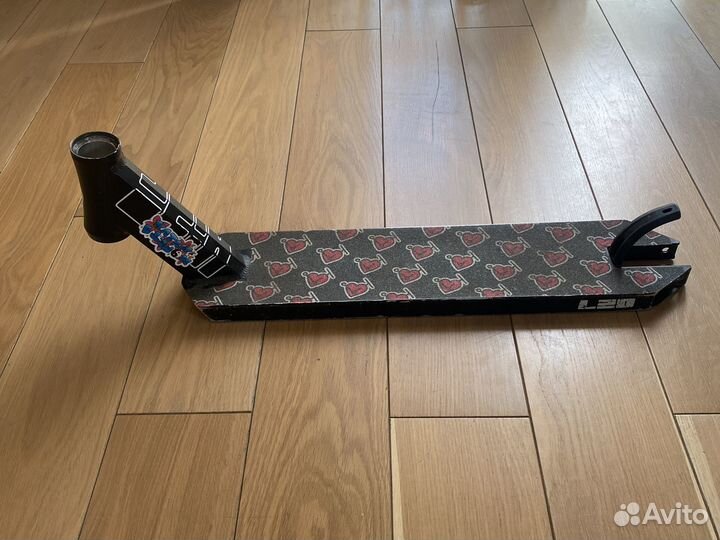 Доска для трюкового самоката