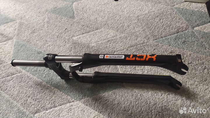 Вилка SR Suntour новая