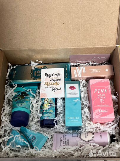 Готовые подарки, бьюти боксы для девушек