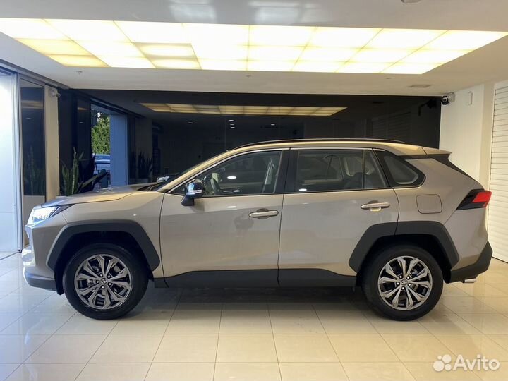 Toyota RAV4 2.0 CVT, 2024