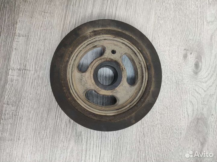 Шкив коленвала на форд фокус -мондео
