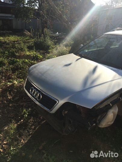 Ауди-а6 с5 Капот