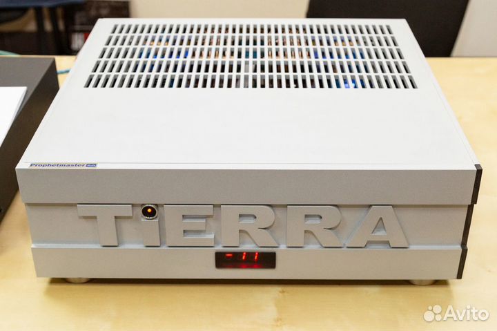 Tierra - интегральный усилитель Hi-End в классе А