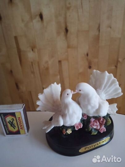 Статуэтка голуби