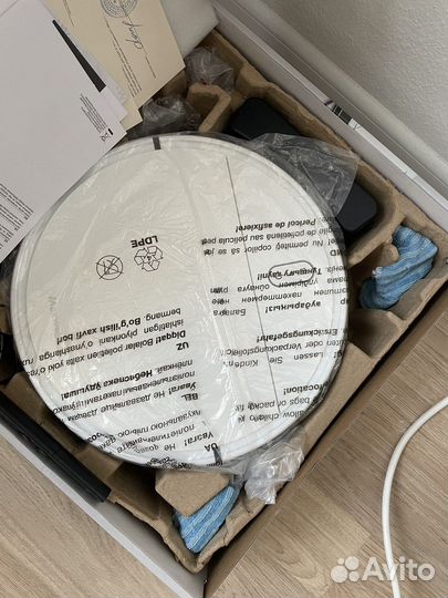 Робот пылесос моющий новый