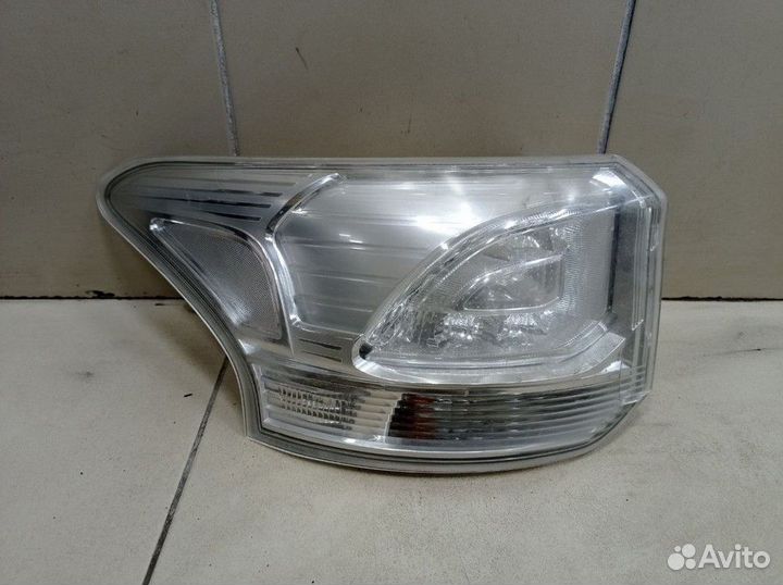 Фонарь задний левый Mitsubishi Outlander