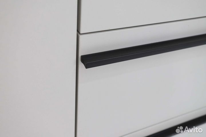 Комод с ящиками и распашными дверцами 1.2 м