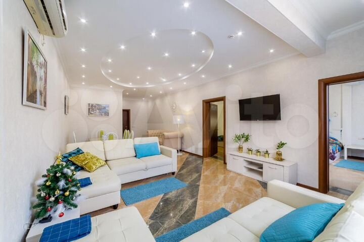 3-к. квартира, 80 м², 2/19 эт.