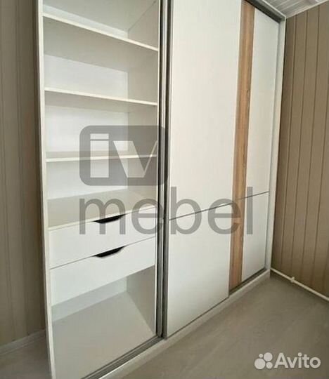 Шкаф в прихожую