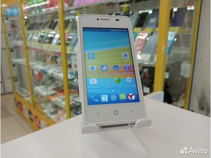 Смартфон ZTE Blade A5