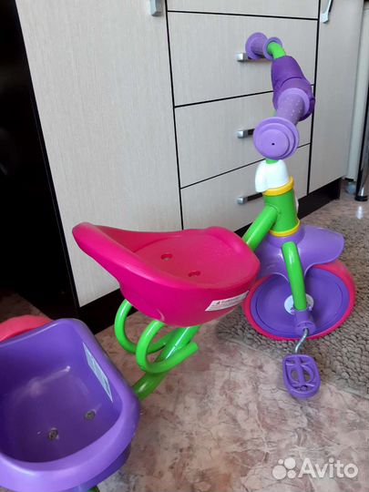 Детский трехколесный велосипед