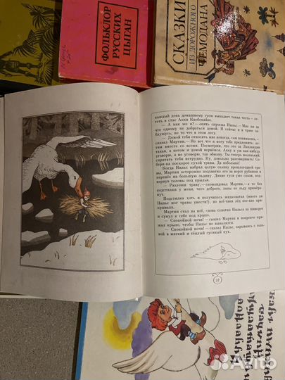 Книги стопка 2