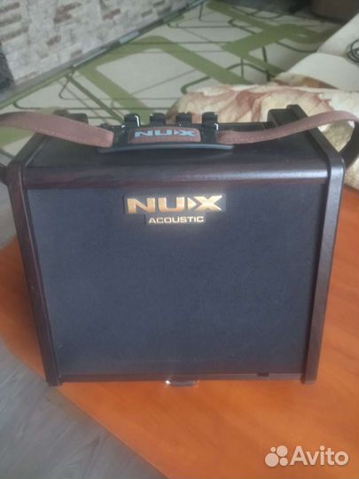 Гитарный комбоусилитель Nux