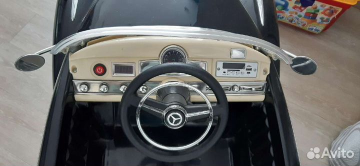 Детский электромобиль Mercedes