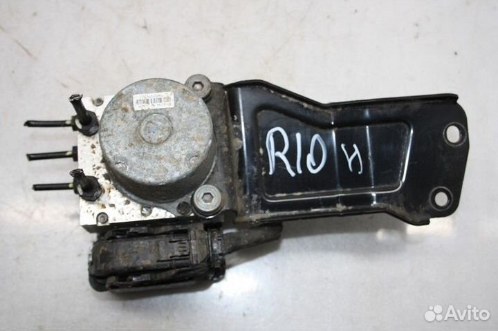 Блок ABS (насос) KIA RIO 2017