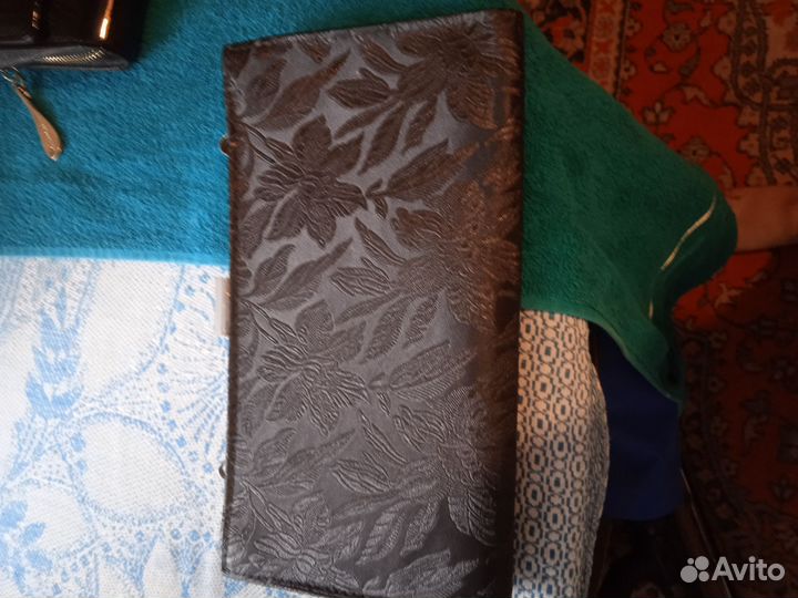 Кошелек клачь женский