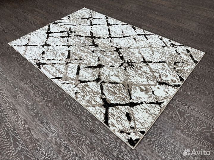 Ковер новый 1.35х2