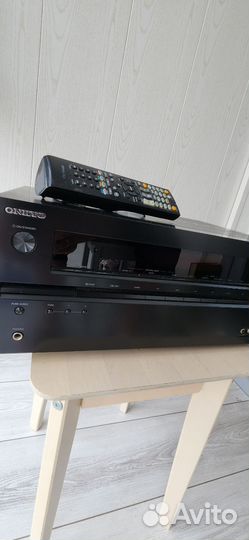 Av ресивер onkyo TX-NR525