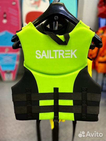 Страховочный неопреновый жилет sailtrek Green