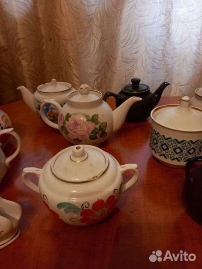 Посуда из чайного сервиза