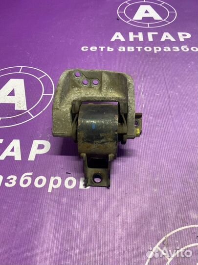 Подушка двигателя правая Suzuki Sx 4 YA21S M16A