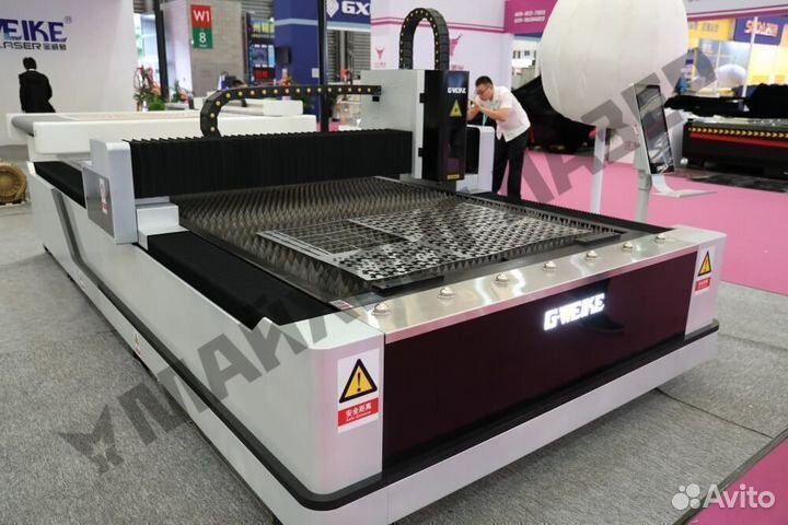 Лазерный станок по металлу gweike LF 3015 LN 1500W