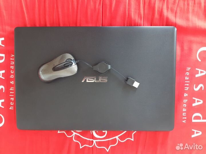 Ноутбук Asus x552e - core E1 - 4 GB - HDD 320