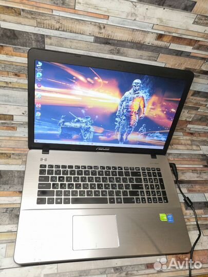 Большой 17.3/игровой Core i7/video 2gb RAM 6gb