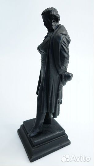 Статуэтка Пушкин чугун литье Касли СССР 1962г